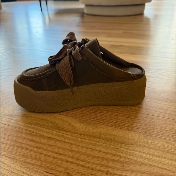 BC Footwear Evolution Platform Mule in Brown - Picture 8 of 9